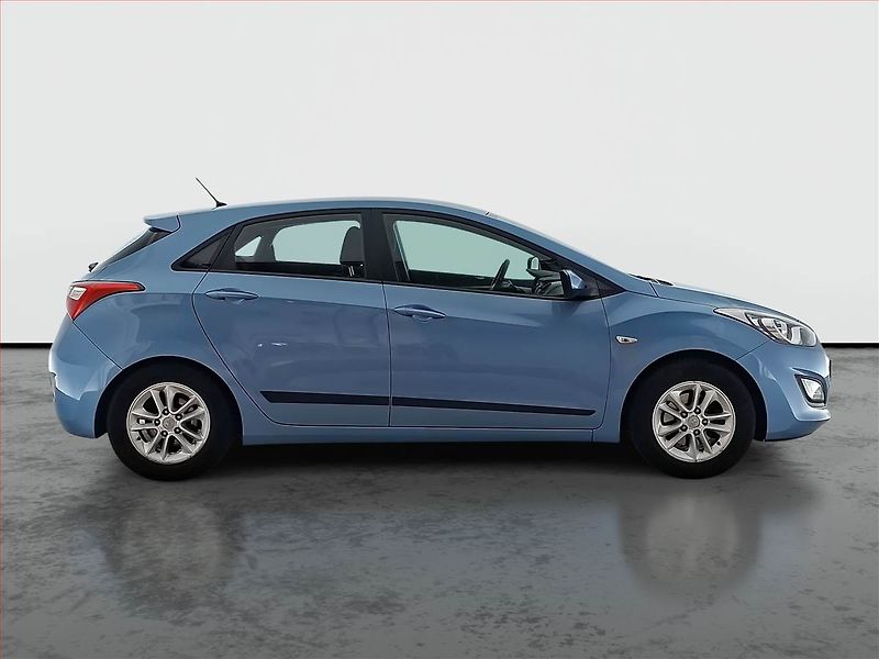 Hyundai i30 (2012) 1.4 CVVT, ČR,1.maj, Tempomat - fotka 6 z 17