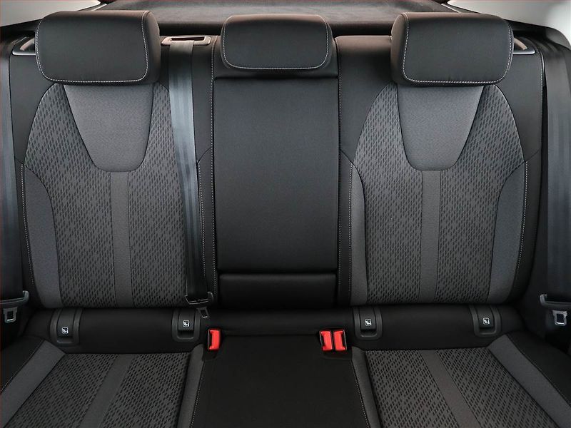 Škoda Octavia (2022) Style 1.0 TSI, Serv.kniha - fotka 10 z 16