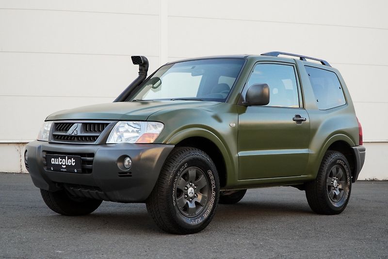 Mitsubishi Pajero 3.2 Di-D 4x4 AUTOMAT - fotka 5 z 32