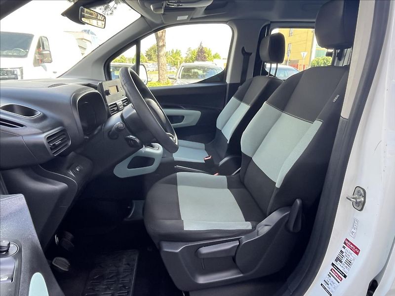 Citroën Berlingo 1,2 PT  MAN6 LIVE - fotka 9 z 20
