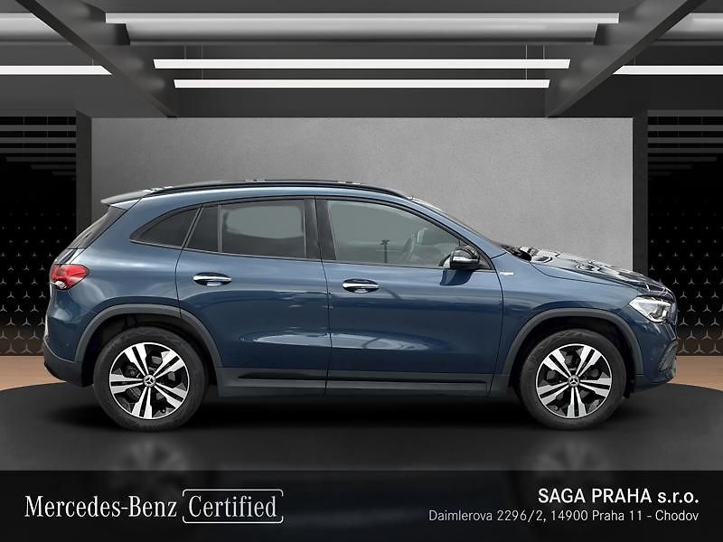 Mercedes-Benz GLA 200 d 4MATIC - fotka 3 z 18