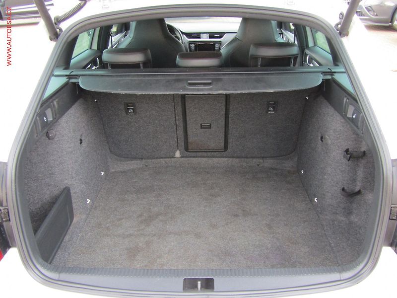 Škoda Octavia (2014) 2.0 TDi, ČR, RS, DSG, bixen - fotka 7 z 17