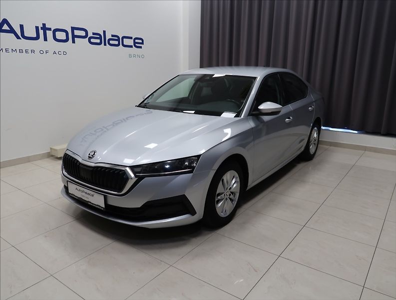 Škoda Octavia 2,0 TDI ČR 1 MAJITEL DPH - fotka 2 z 40