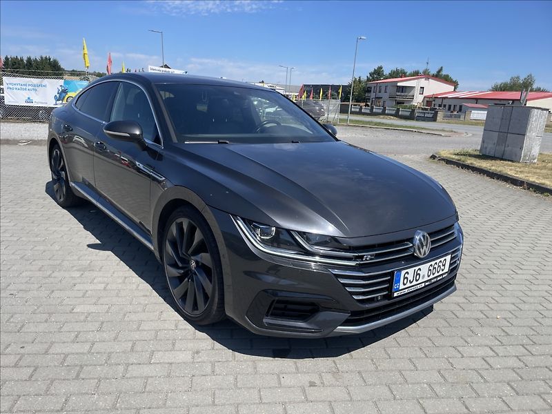 Volkswagen Arteon 2,0 BiTDi 176kw R-Line 4x4 DPH - fotka 6 z 39