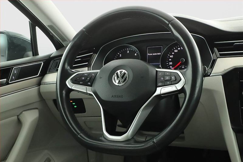 Volkswagen Passat (2020) Elegance 2.0 TDI, ČR,1.maj - fotka 15 z 17