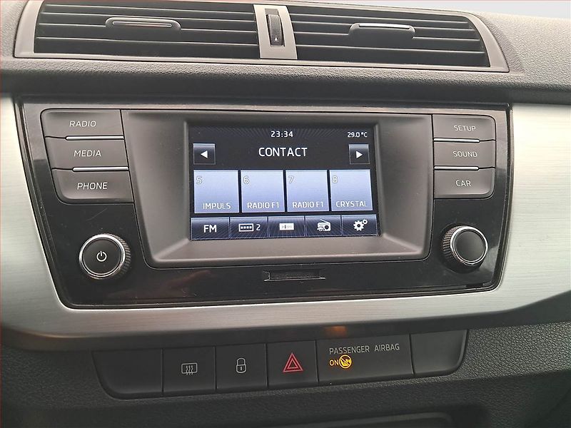 Škoda Fabia (2015) 1.2 TSI, Serv.kniha, Tempomat - fotka 12 z 16