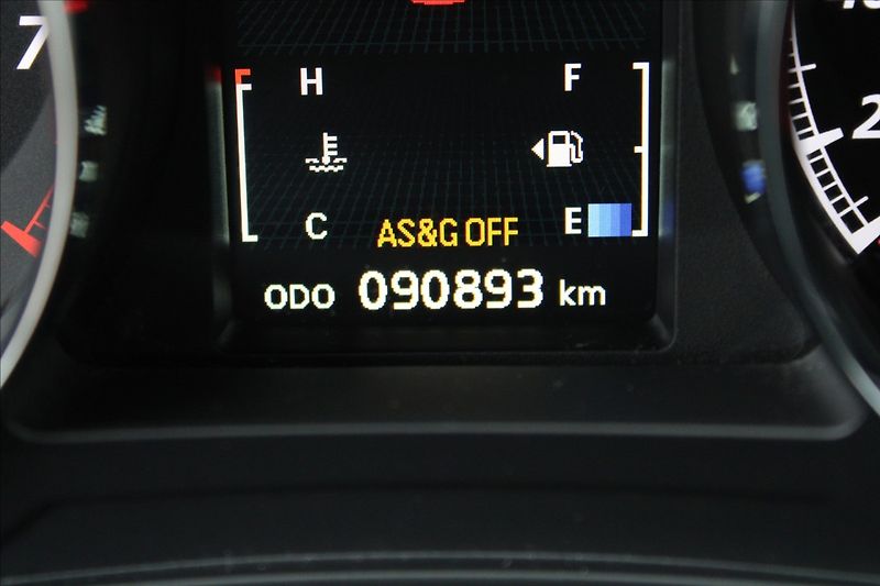 Mitsubishi ASX 1,6 MIVEC  KEYLESS,EDITION+ - fotka 9 z 40