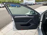 Volkswagen Passat 2.0 TDI 110 kW Business Premiu - náhled 24