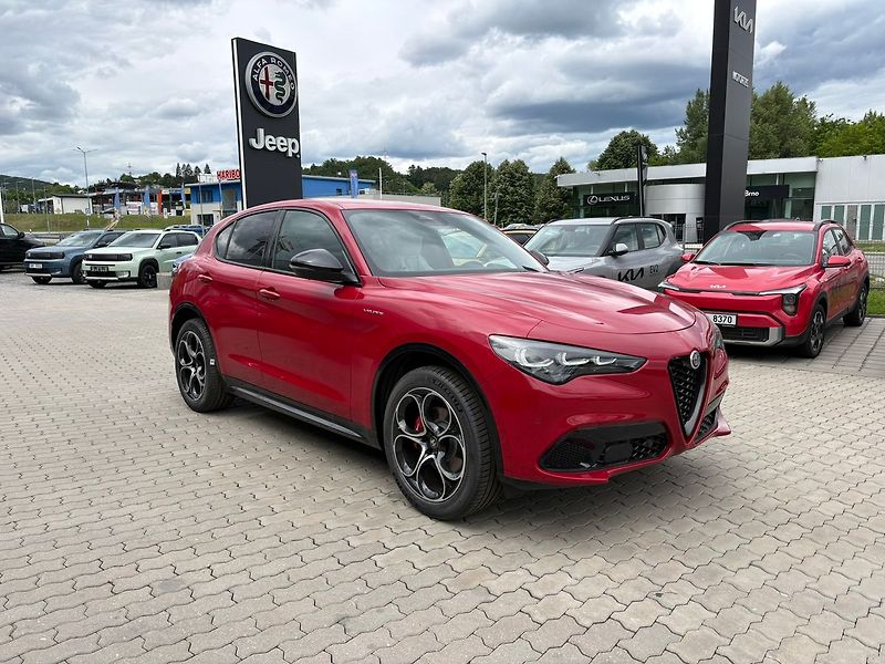 Alfa Romeo Stelvio (2025) Veloce 2.0 Turbo 280k AT8 Q4 - fotografie inzerátu