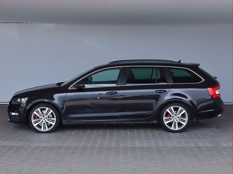 Škoda Octavia (2014) RS 2.0 TDI, Automat, Navi - fotka 3 z 25