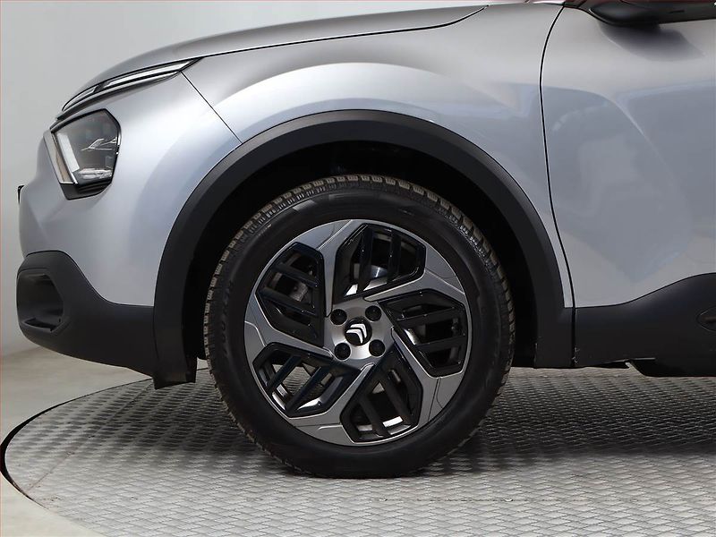 Citroën C4 X (2024) 1.2 PureTech, Automat, ČR - fotka 13 z 18