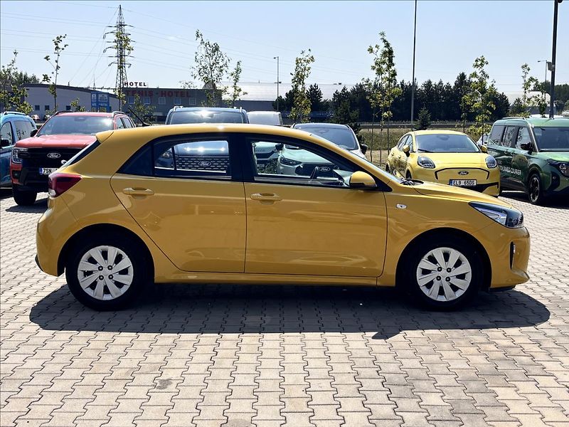 Kia Rio 1,3 MPI 61kW Kappa Klima - fotka 6 z 21