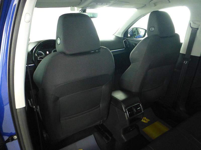 Škoda Karoq (2019) 1,6TDI*PARK.S**ALU***VYHŘ.SED. - fotka 18 z 28