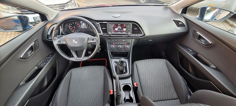 Seat Leon (2014) 1,2TSi 81kWbenzín FuLLeD Style - fotka 17 z 38