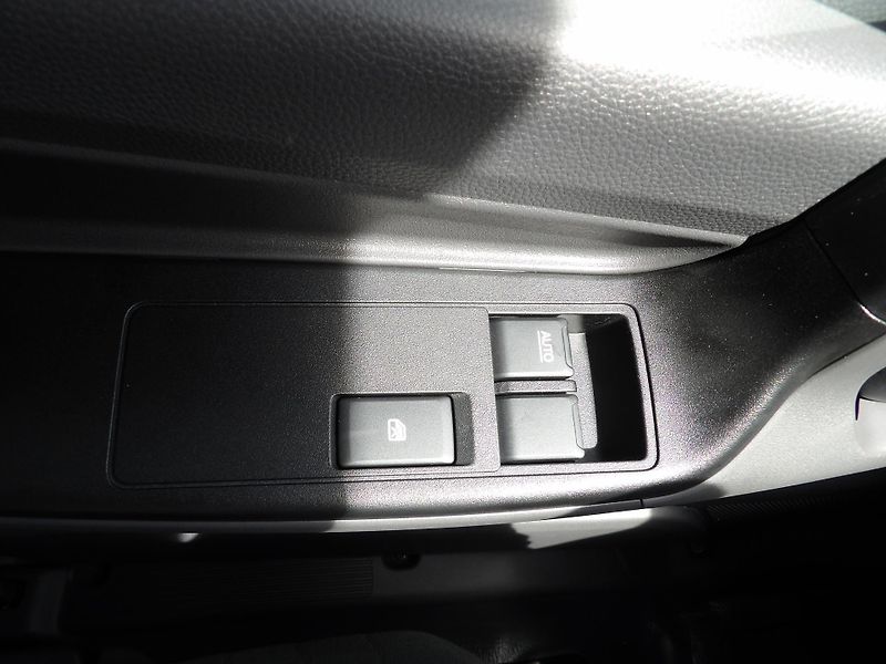 Isuzu M27 (2026) 3.5t 3.0L 150k MAN5 - fotka 29 z 33