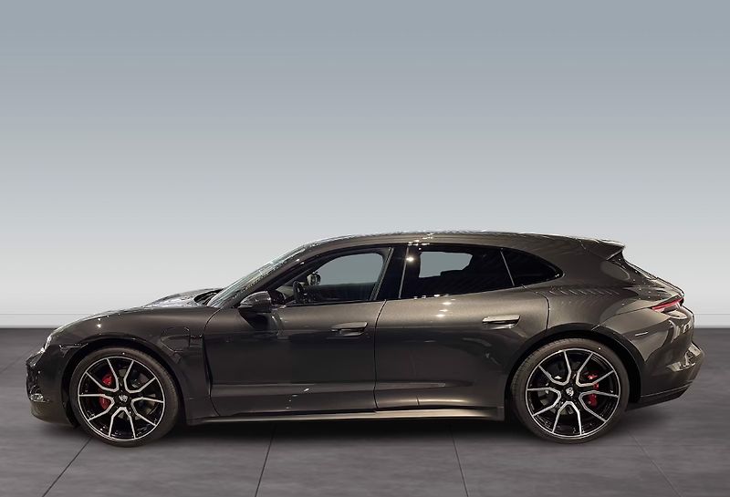 Porsche Taycan 4S Sport Turismo HuD BOSE 360 - fotka 4 z 23