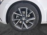 Škoda Superb (2023) Sportline 2.0 TDI - náhled 15