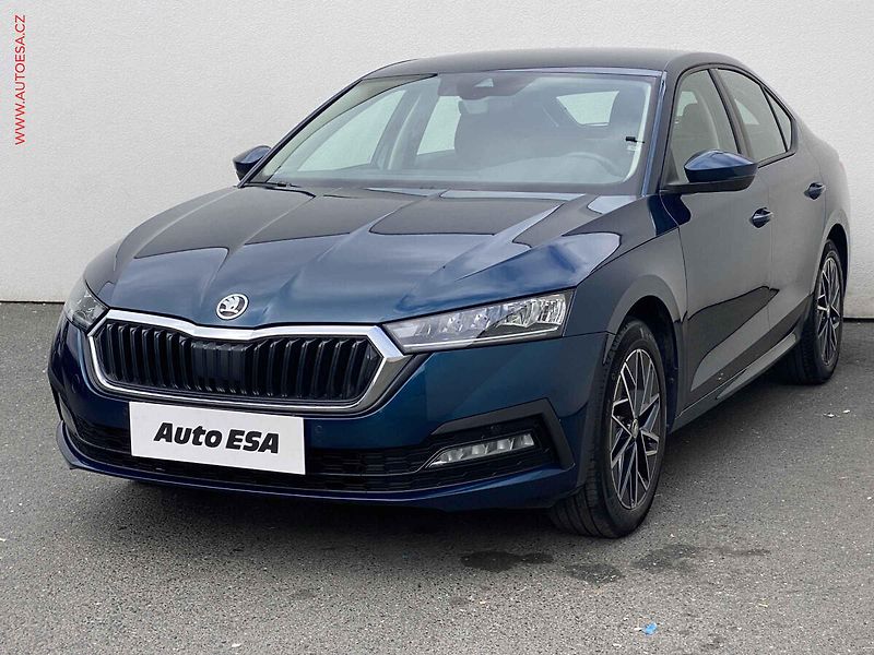 Škoda Octavia (2023) 1.0 TSi e-TEC, 1.maj,ČR - fotka 3 z 18