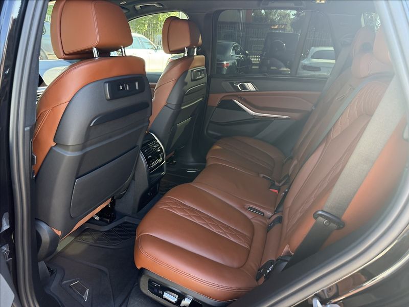 BMW X5 30d Msport 7 Míst Vzduch - fotka 12 z 30