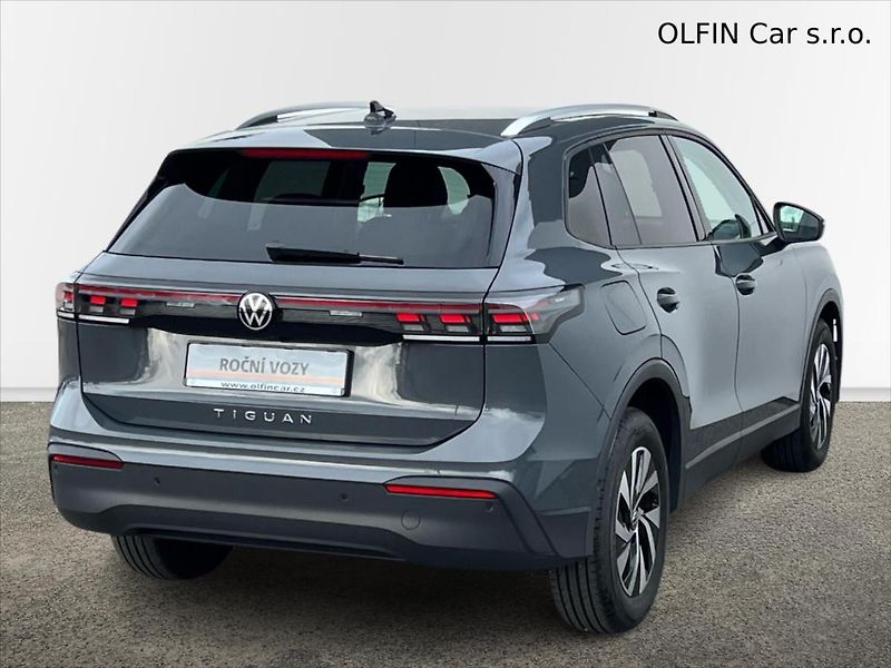 Volkswagen Tiguan 2,0 TDi 110kW 7DSG PEOPLE - fotka 2 z 28