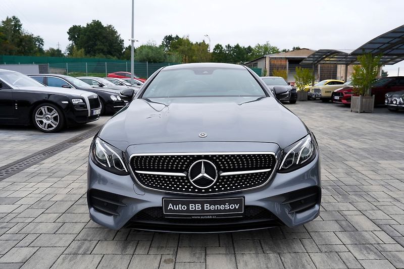 Mercedes-Benz Třídy E E 450 AMG 4Matic+, 370PS - fotka 1 z 43