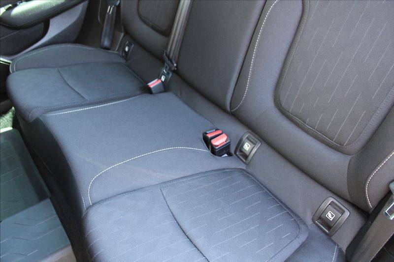 Renault Mégane 1,3 TCe  NOVÉ V ČR,1.MAJITEL - fotka 25 z 29