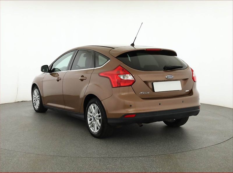 Ford Focus (2013) 1.0 EcoBoost, Serv.kniha - fotka 4 z 19