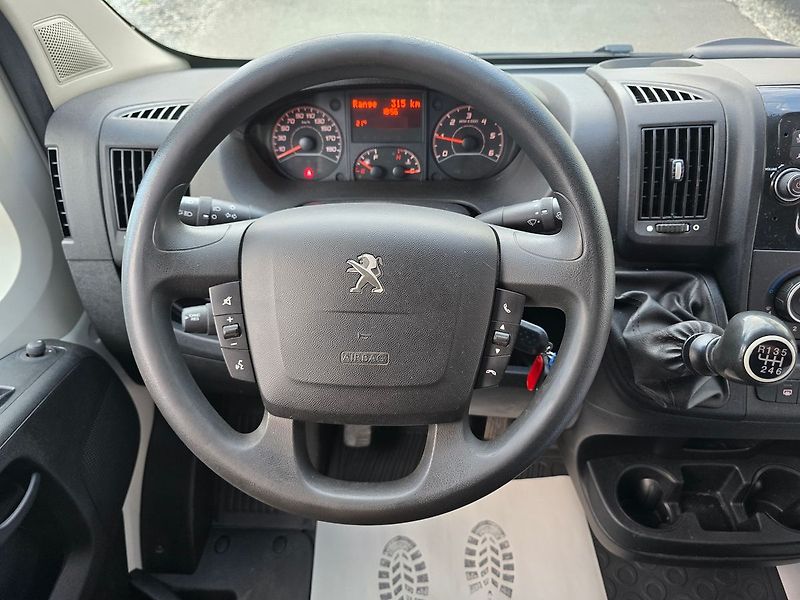 Peugeot Boxer L1H1 2,2HDI 88kW - DPH - fotka 12 z 15