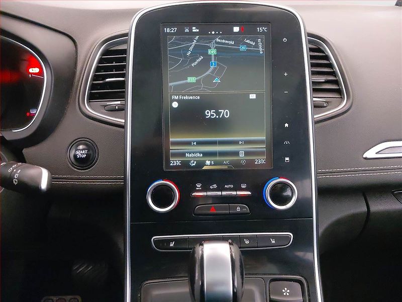 Renault Grand Scénic (2017) 1.6 dCi, Automat, 7 míst - fotka 12 z 17