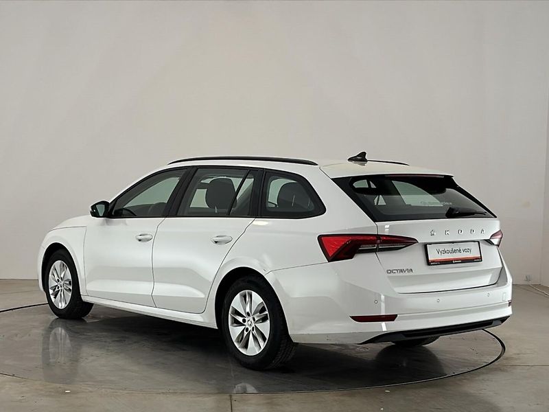 Škoda Octavia Ambition - fotka 15 z 29