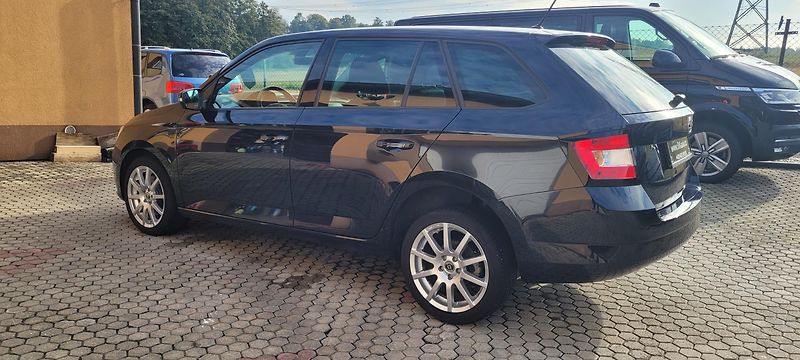 Škoda Fabia (2016) 3 1,2 TSi 81kW benzín „JoY“ - fotka 8 z 40