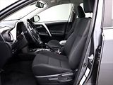 Toyota RAV4 2,5 HEV 114kW Executive 4WD - náhled 12
