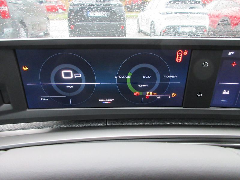 Peugeot 3008 (2026) ALLURE Hybrid 145 e-DCS6 - fotka 15 z 20