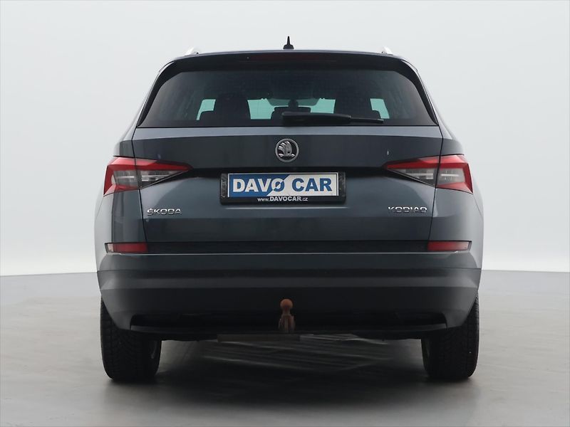 Škoda Kodiaq 2,0 TDI DSG Style LED 7-Míst - fotka 6 z 39