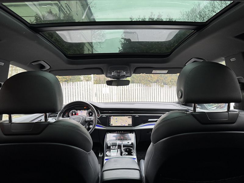 Audi Q8 50TDi-R23-NEZ.TOP-ČR-SERVIS - fotka 32 z 38