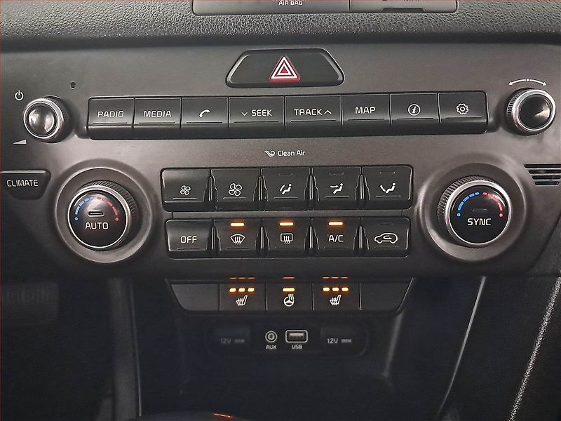 Kia Sportage (2017) 1.6 T-GDI, 4X4, Automat, ČR - fotka 21 z 23