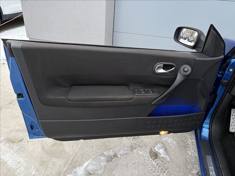 Renault Mégane 2,0 i 99 KW KABRIOLET - fotka 15 z 21