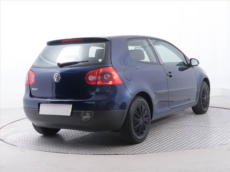 Volkswagen Golf (2005) 1.4 16V, levný provoz - fotka 5 z 14