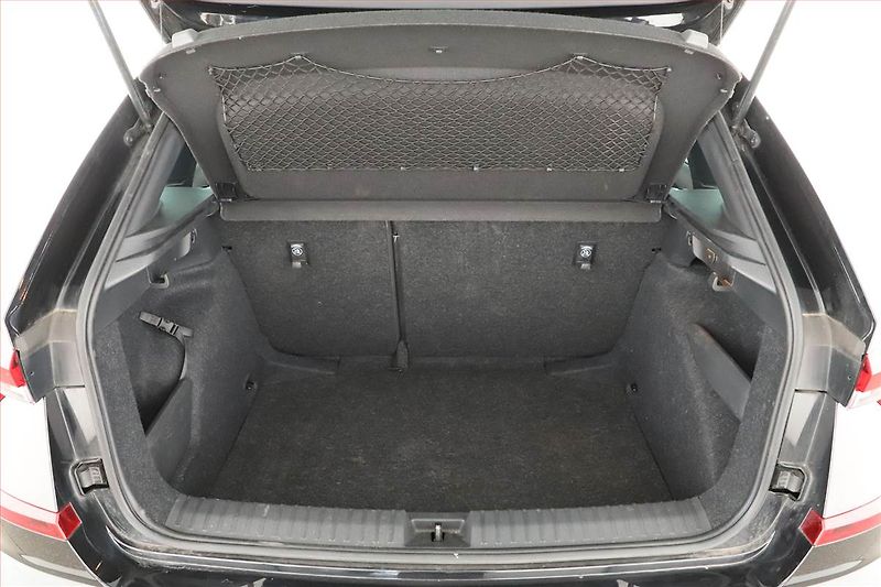 Škoda Kamiq (2025) 1.0 TSI, Drive, FullLed - fotka 10 z 16