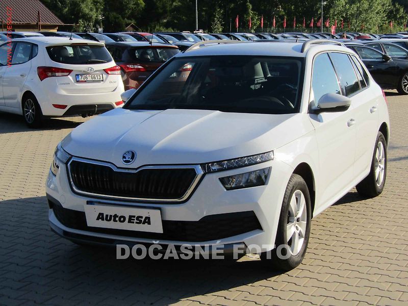 Škoda Kamiq (2021) 1.0TSi, ČR - fotka 3 z 18