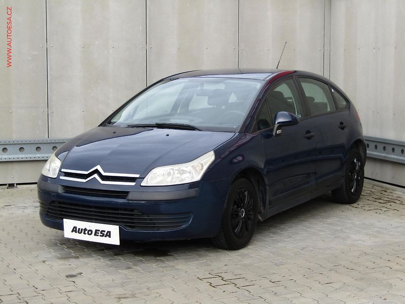 Citroën C4 (2007) 1.4i 16V, ČR, servis.kniha - fotka 3 z 17