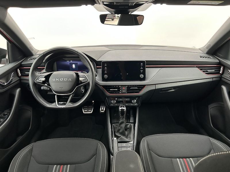 Škoda Scala 1.5 TSI Monte Carlo - fotka 5 z 26