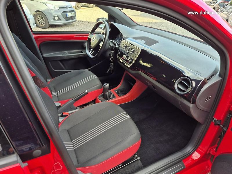 Škoda Citigo (2016) 1.0 MPi 55KW MONTE-CARLO - fotka 32 z 50