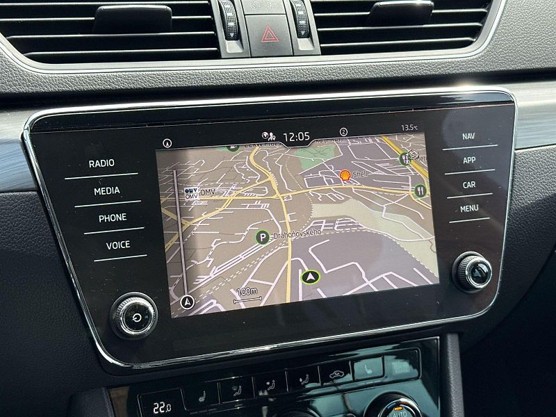 Škoda Superb (2022) Combi 2.0 TDI DSG Style - fotka 11 z 33