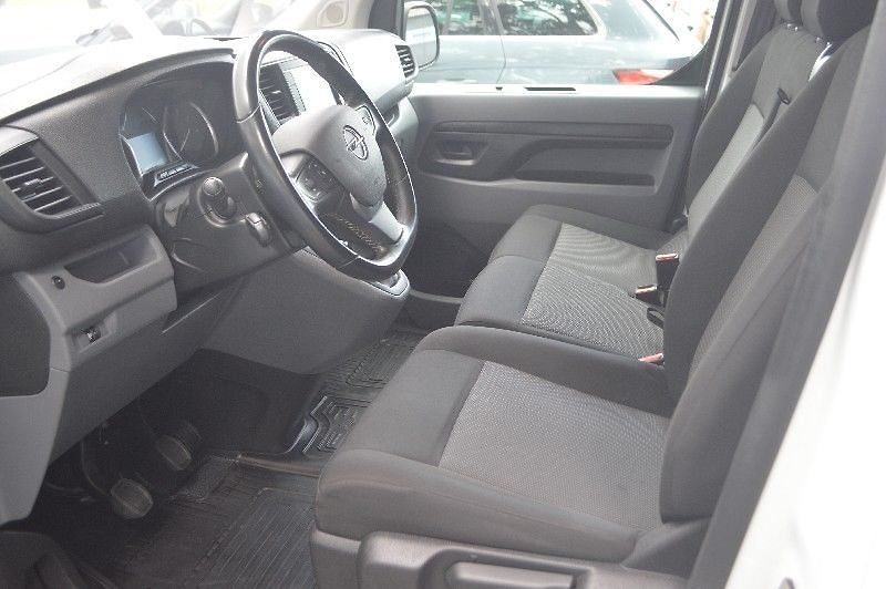 Opel Vivaro VAN L2 - fotka 6 z 20