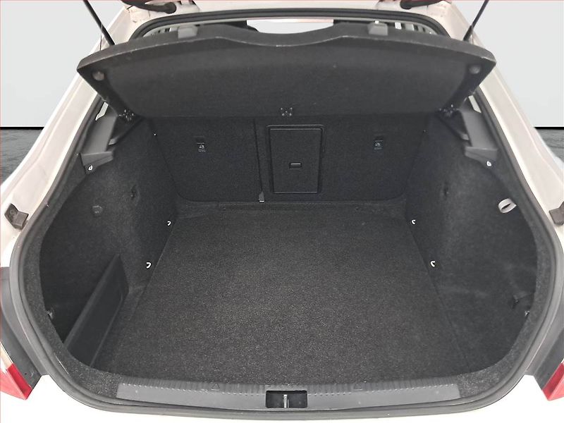Škoda Octavia (2017) 1.6 TDI, ČR,1.maj, Tempomat - fotka 14 z 17