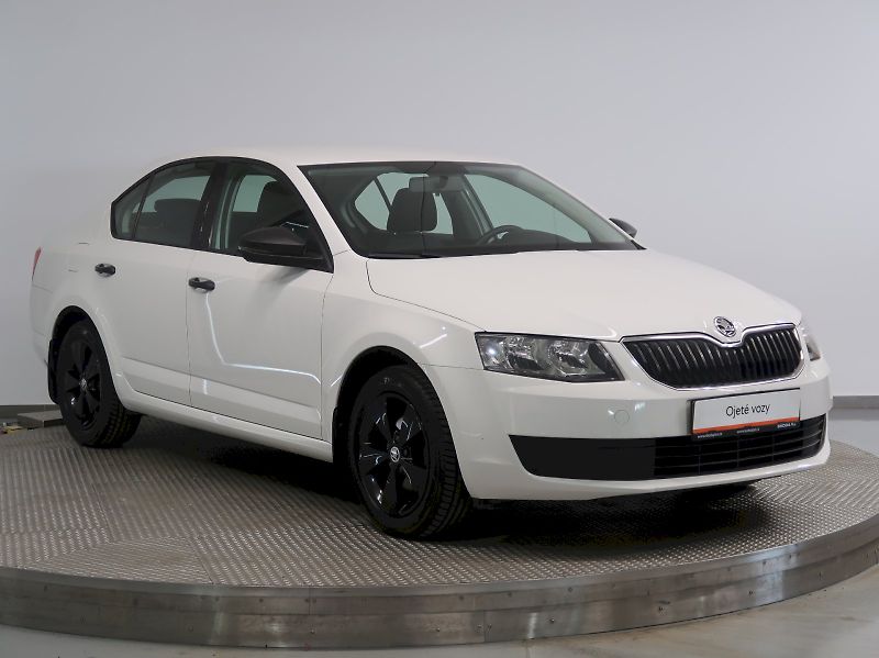 Škoda Octavia (2016) ACTIVE 1.6TDI 81KW SERVIS ROZV - fotka 15 z 25