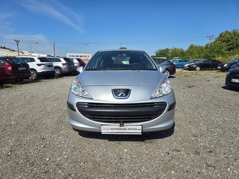Peugeot 207 (2008) 1.4 54KW XR klima,2 sady kol,n - fotka 2 z 22