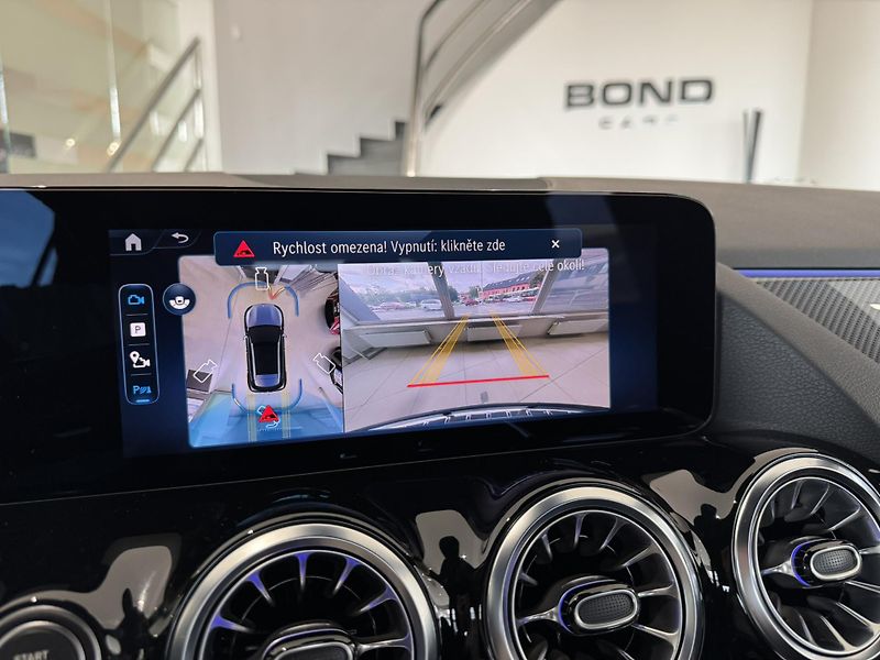 Mercedes-Benz GLA (2025) 200 d 4M/AMG/360/ESP/DISTRONIC - fotka 17 z 20