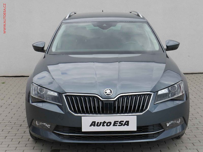 Škoda Superb (2016) 2.0 TDi, Style, DSG - fotka 2 z 3